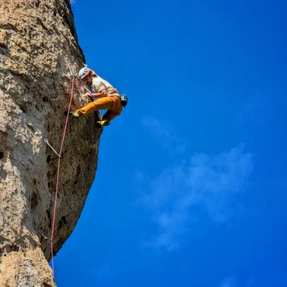 Santi en Pimpi style, en el sector Dado. Foto @jesusclimb