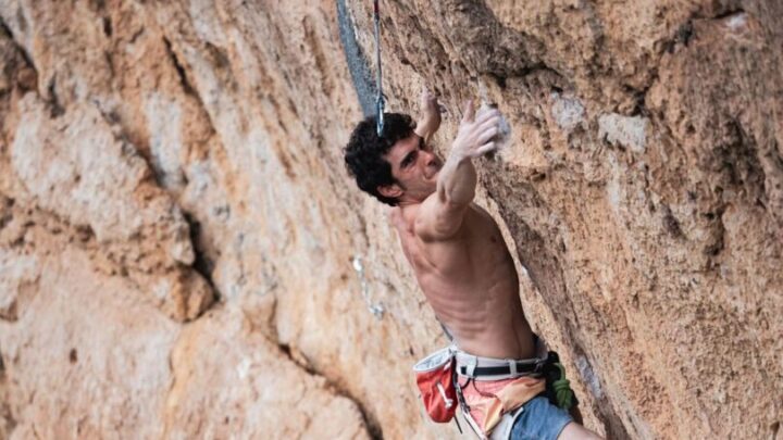 Zulú Demente en Flashback, 8b+